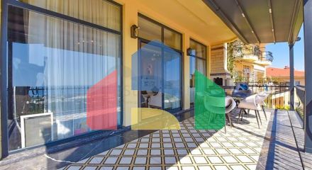 Вілла з дизайнерським ремонтом 5 + 1