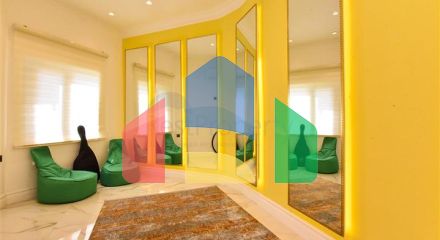 Вілла з дизайнерським ремонтом 5 + 1