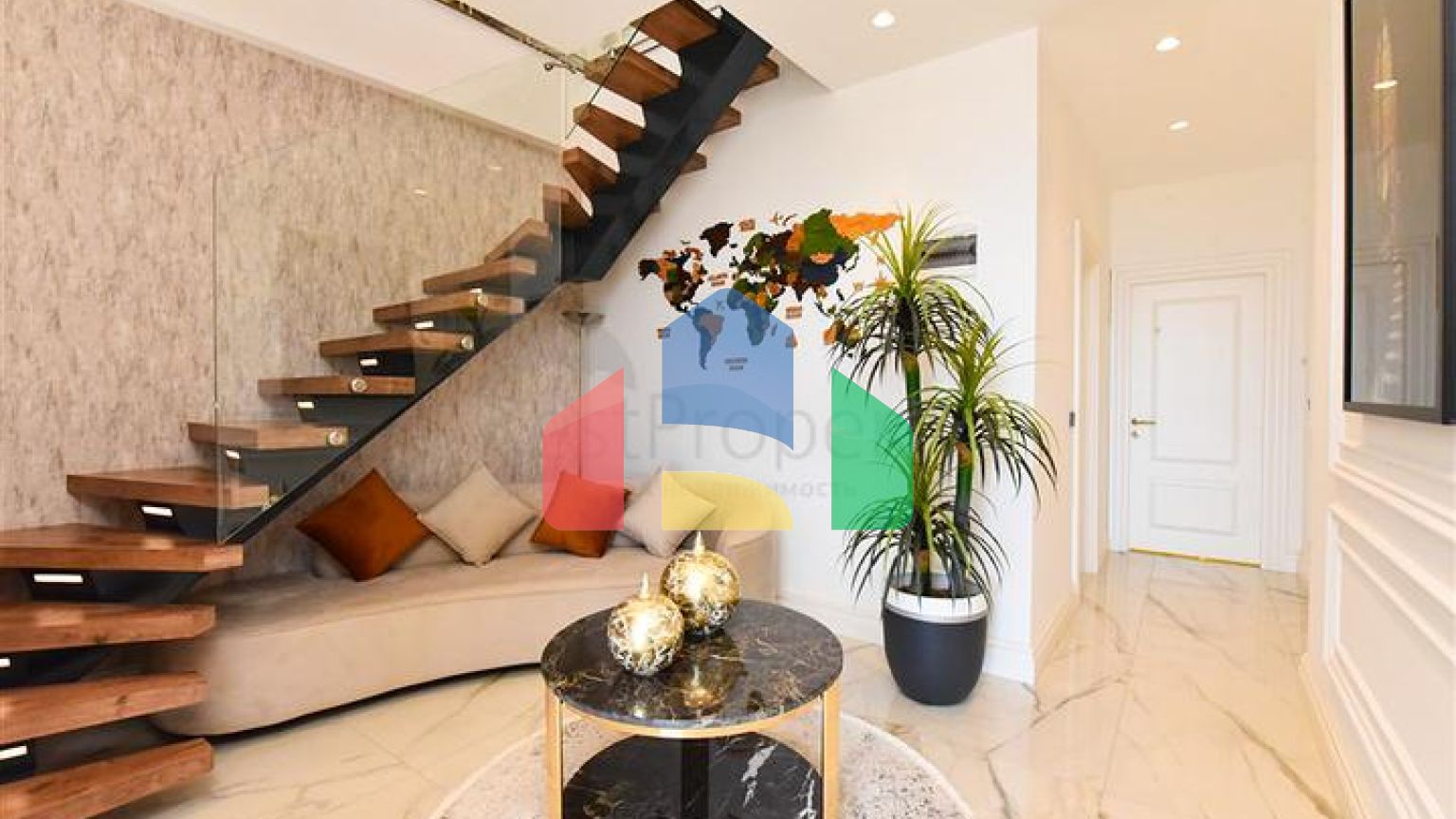 Вілла з дизайнерським ремонтом 5 + 1