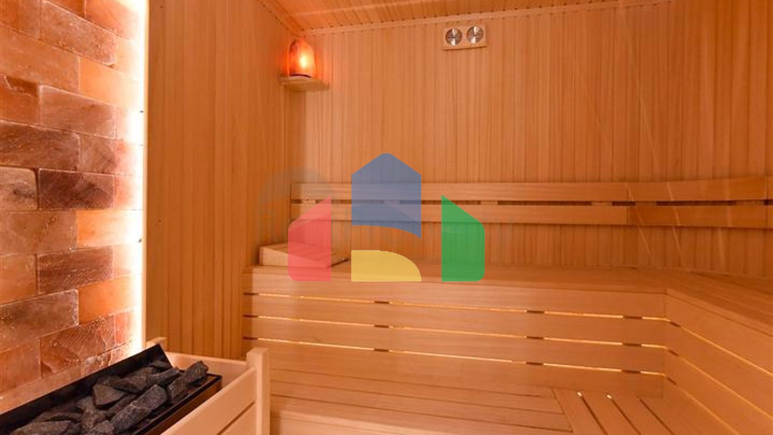 Вілла з дизайнерським ремонтом 5 + 1