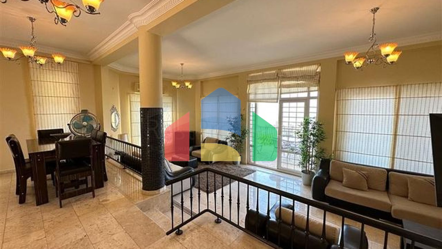 Вілла 4 + 1 в елітному районі Каргиджак