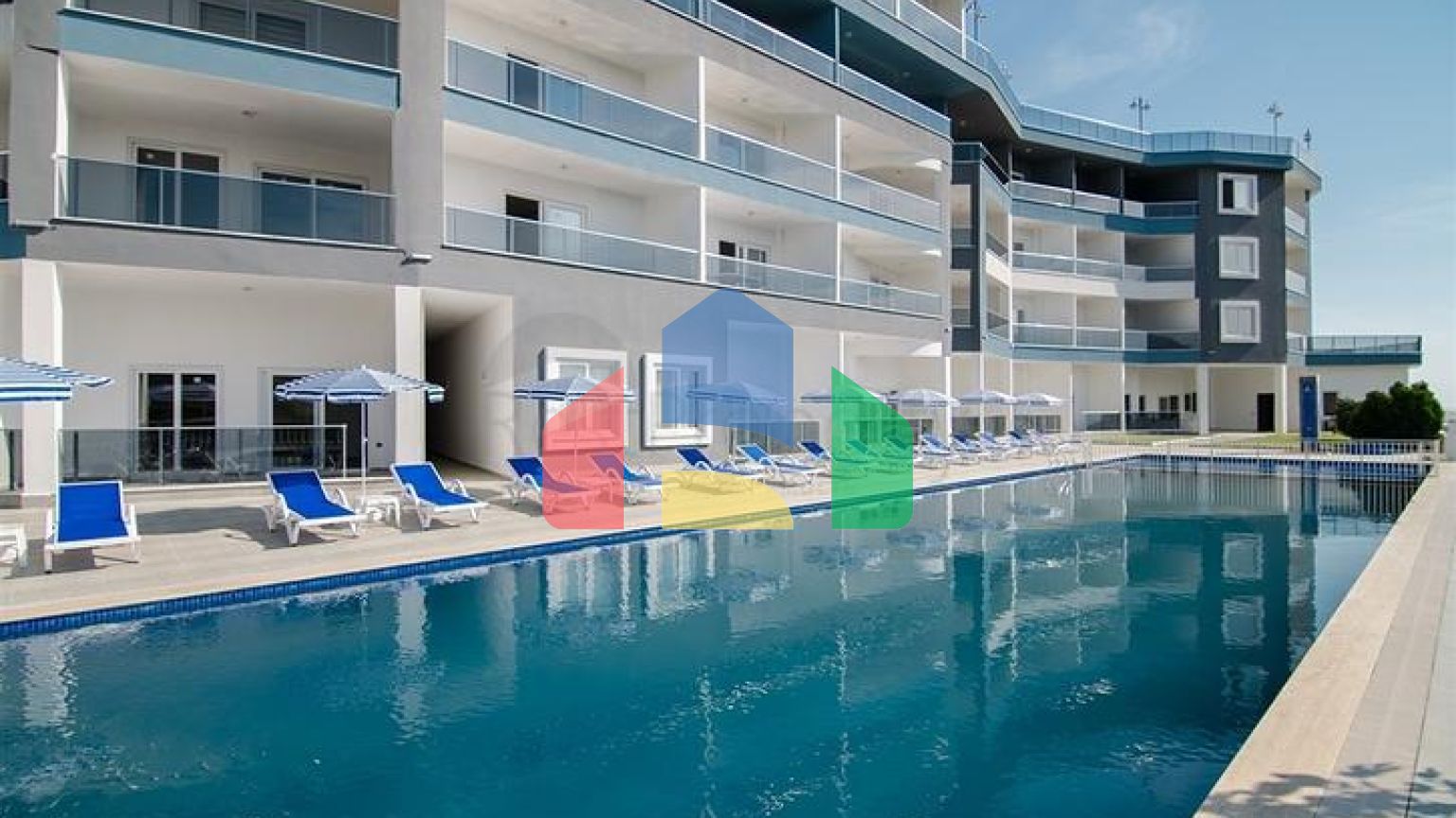 Мебльована квартира плануванням 1+1 в районі Каргиджак