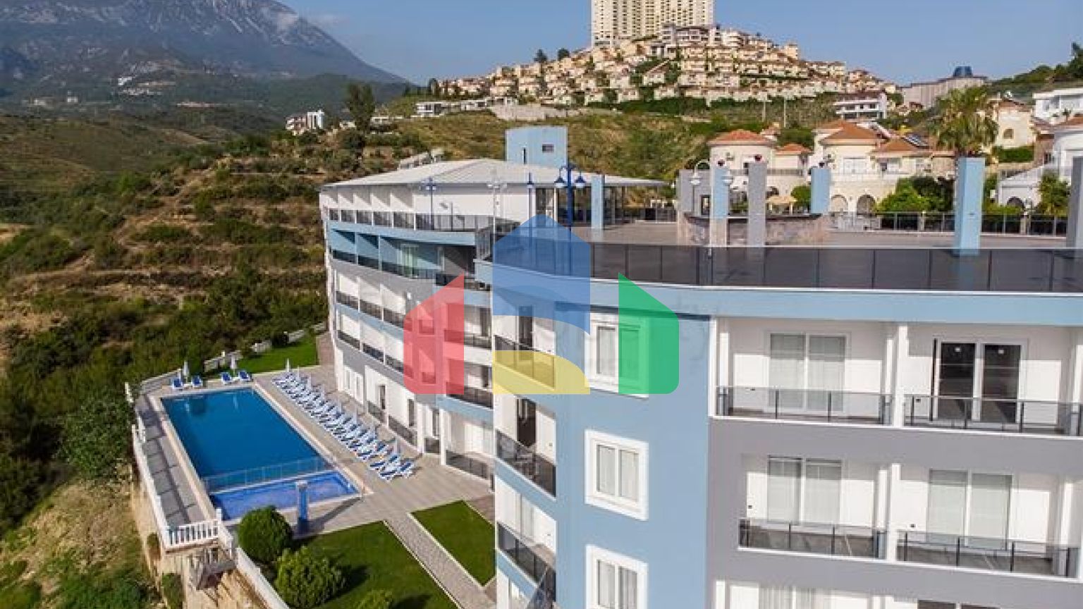 Мебльована квартира плануванням 1+1 в районі Каргиджак