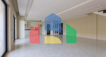 Пентхаус 3 + 1 в 50 метрах від моря-простір і комфорт поруч з природою