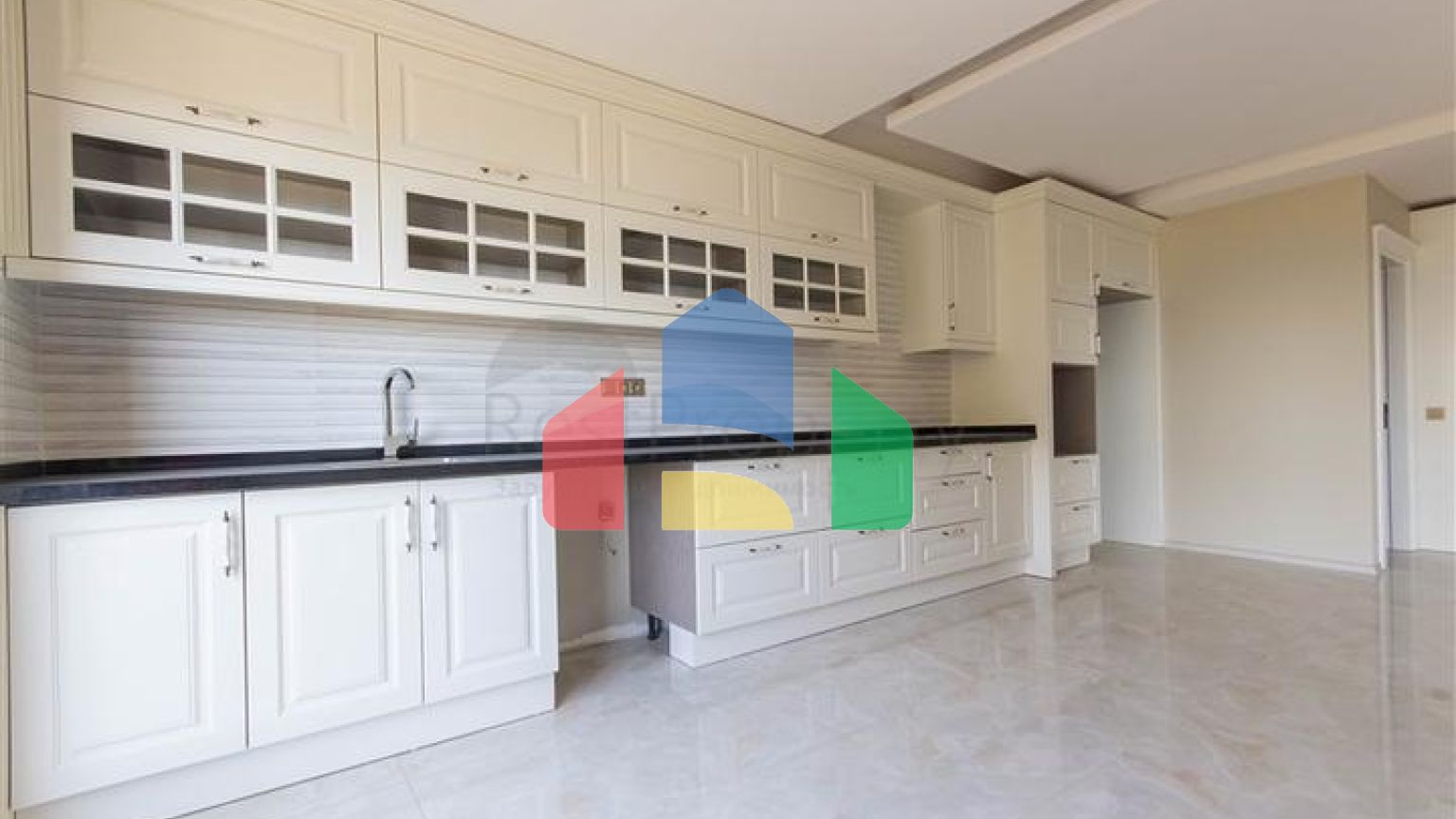 Пентхаус 3 + 1 в 50 метрах від моря-простір і комфорт поруч з природою