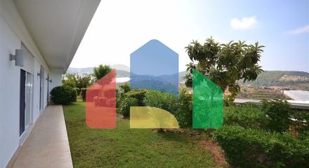 Мебльована вілла плануванням 3 + 1 в районі Каргиджак