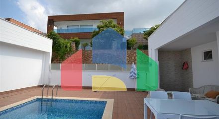 Мебльована вілла плануванням 3 + 1 в районі Каргиджак