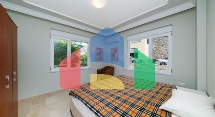 Вілла з панорамними видами на море і гори