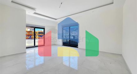 Пентхаус у моря с просторной террасой в районе Каргаджак