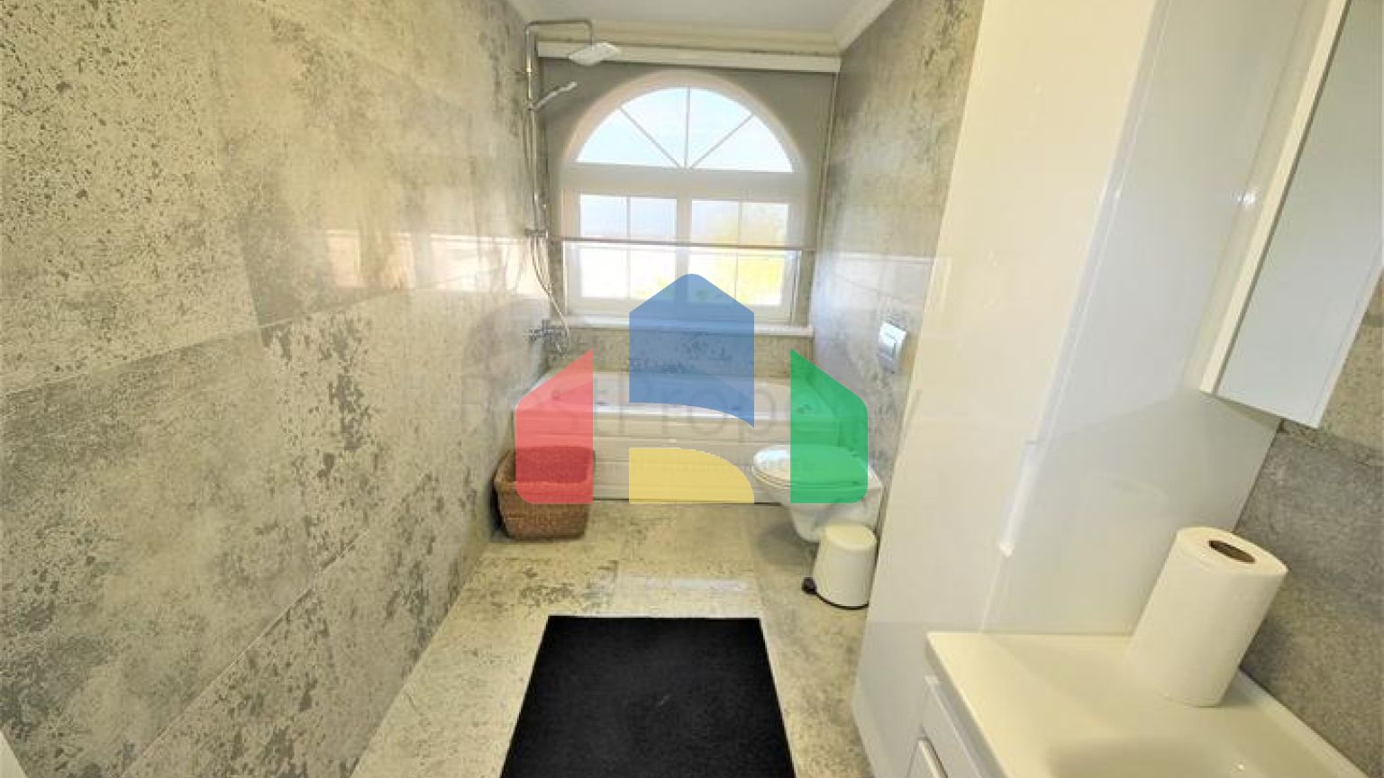 Уютная вилла с панорамным видом в районе Каргыджак