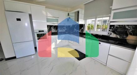 Уютная вилла с панорамным видом в районе Каргыджак