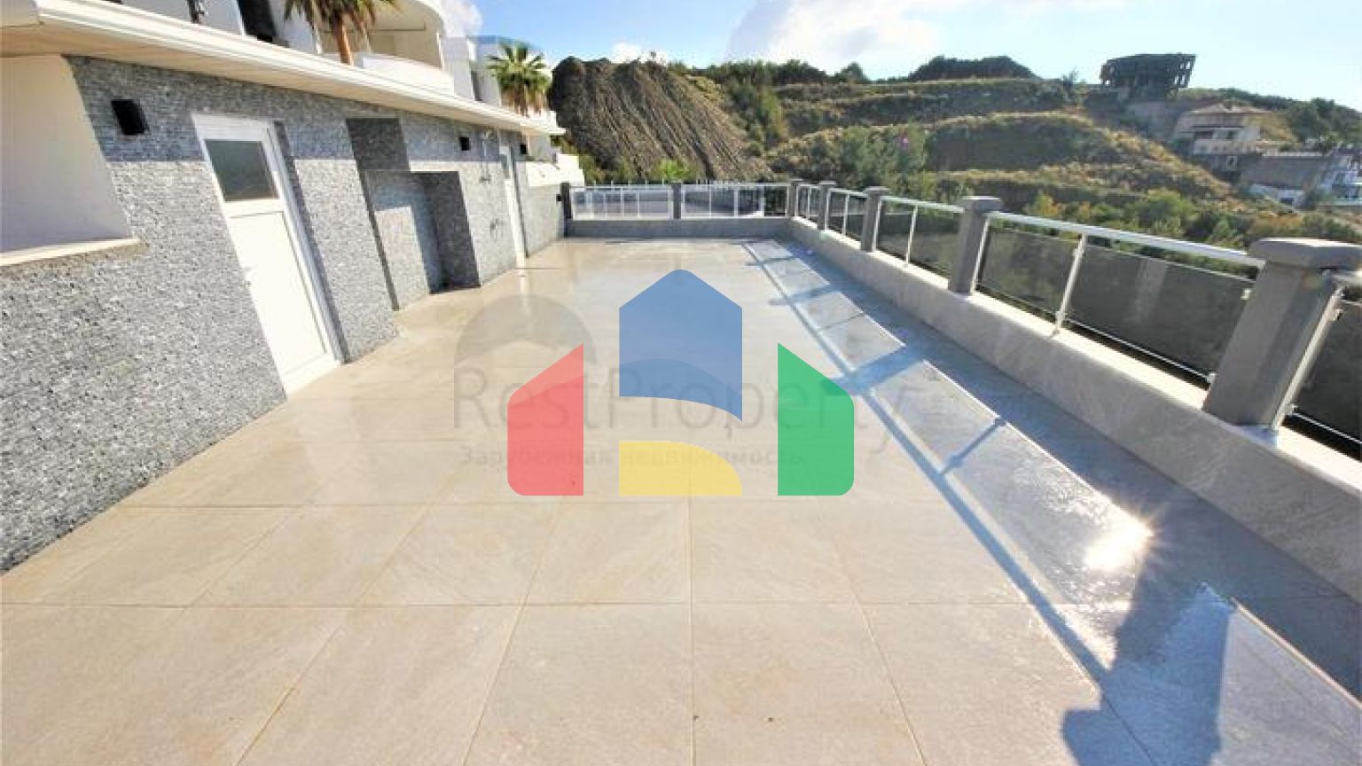 Уютная вилла с панорамным видом в районе Каргыджак