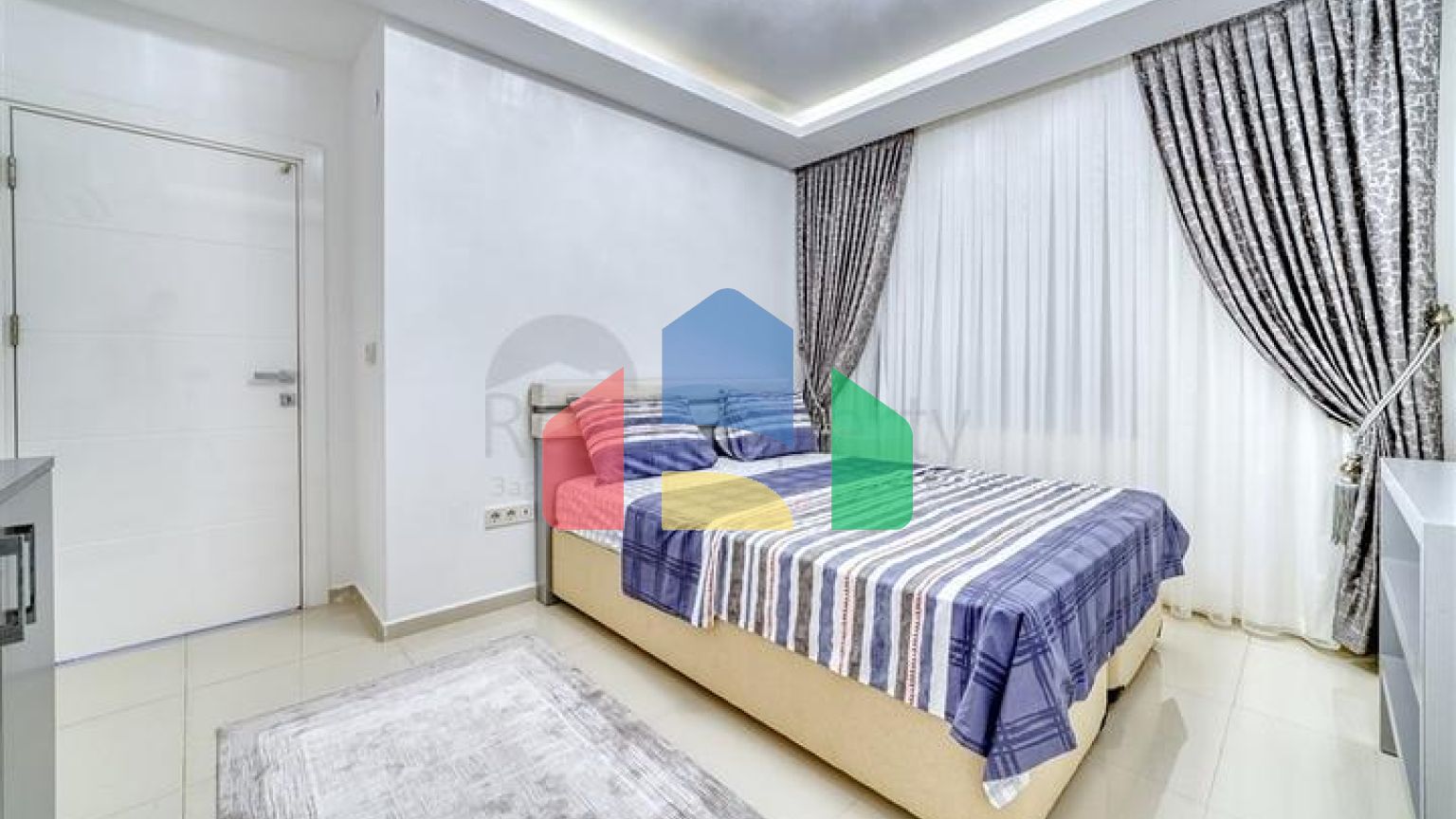 Вилла в элитном районе Алании