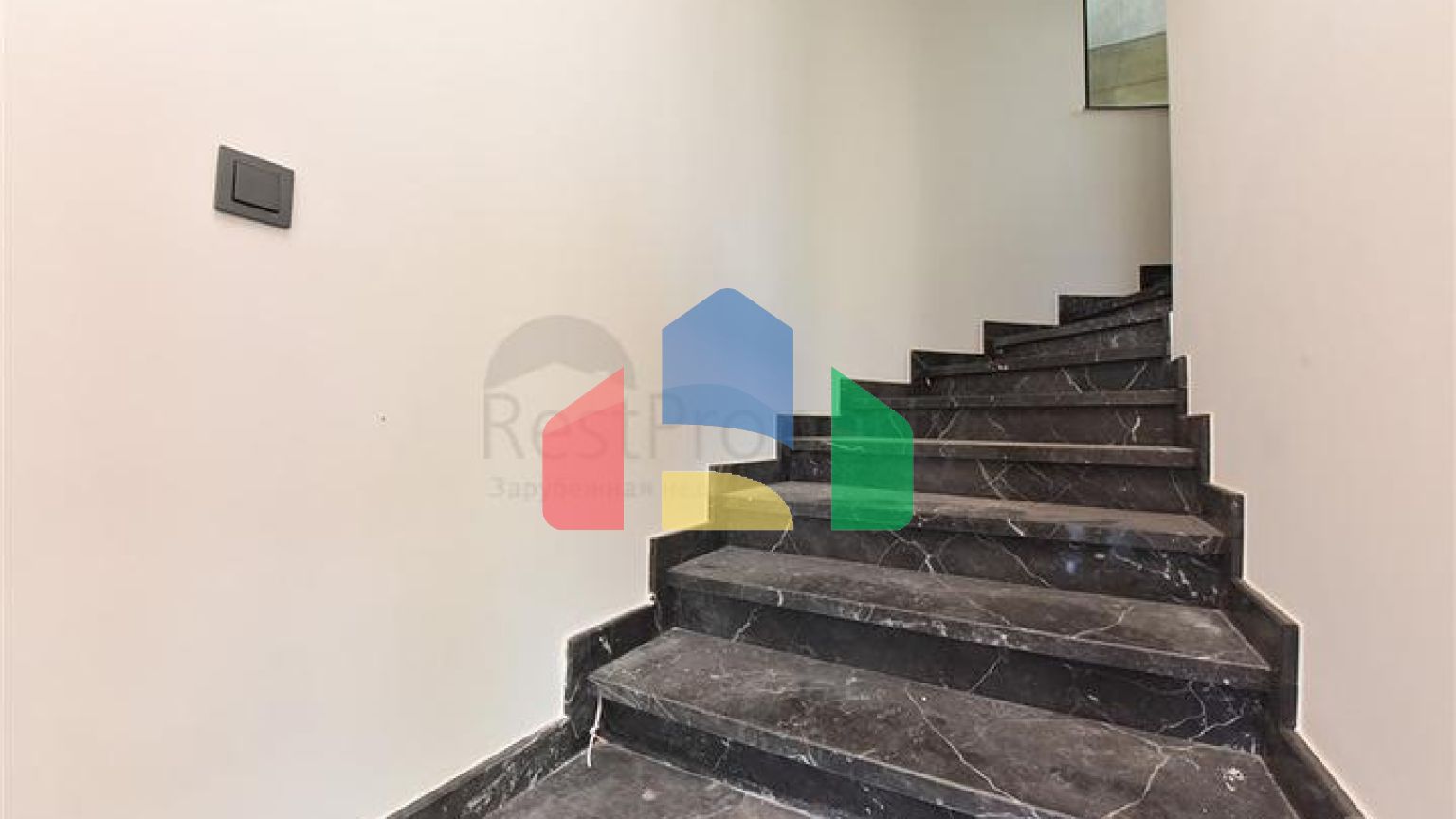 Виллы премиального сегмента на первой береговой линии в Каргыджаке