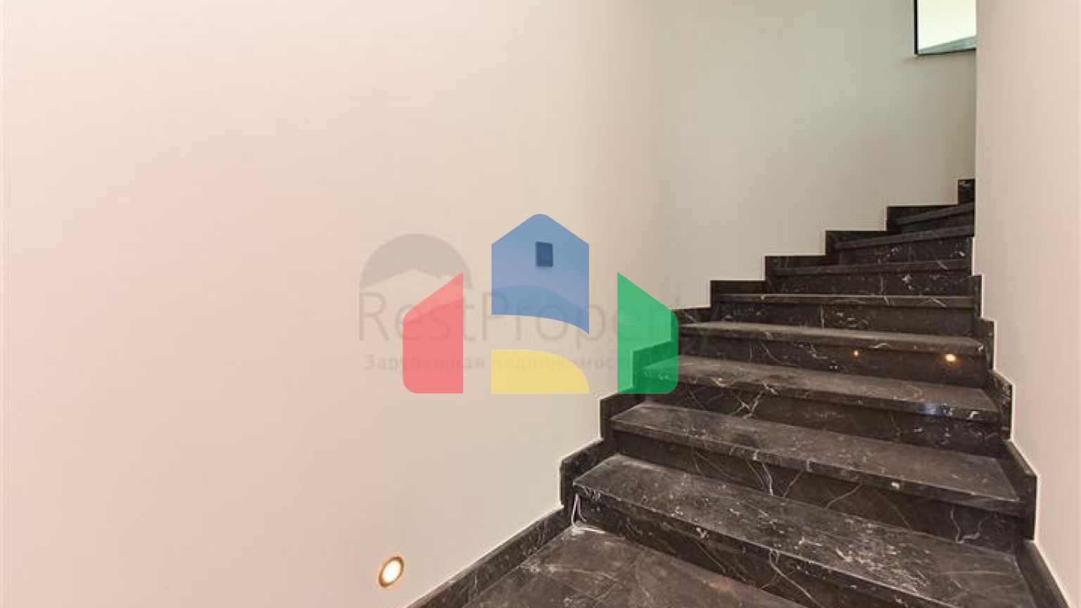 Виллы премиального сегмента на первой береговой линии в Каргыджаке