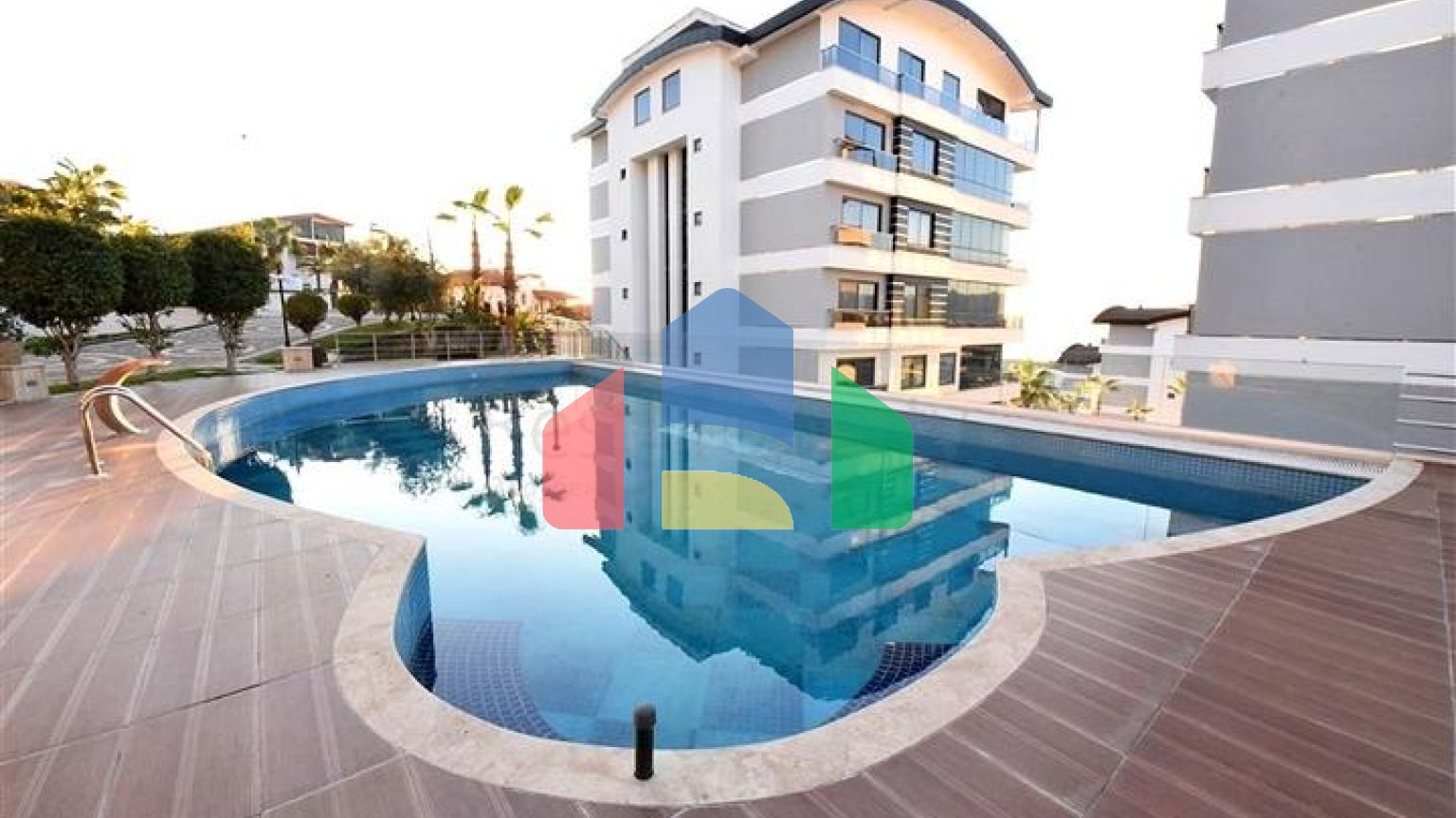 Пентхаус 2+1 с потрясающим видом в районе Каргыджак