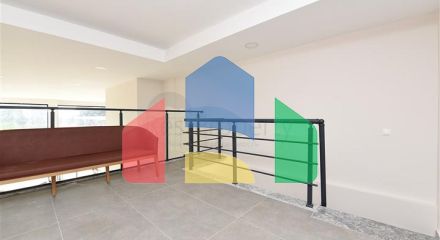 Коммерческое помещение с выходом на центральную улицу района Каргыджак