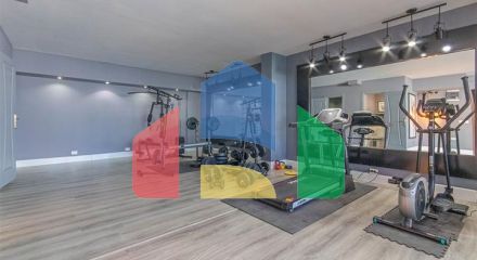 Spacious furnished apartment with sea view in a picturesque area by the sea