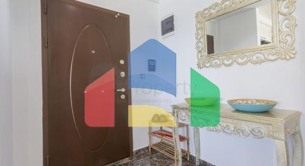 Spacious furnished apartment with sea view in a picturesque area by the sea