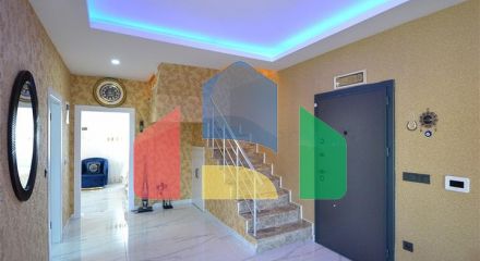 Пентхаус 3 + 1 в житловому комплексі з інфраструктурою в районі Каргиджак