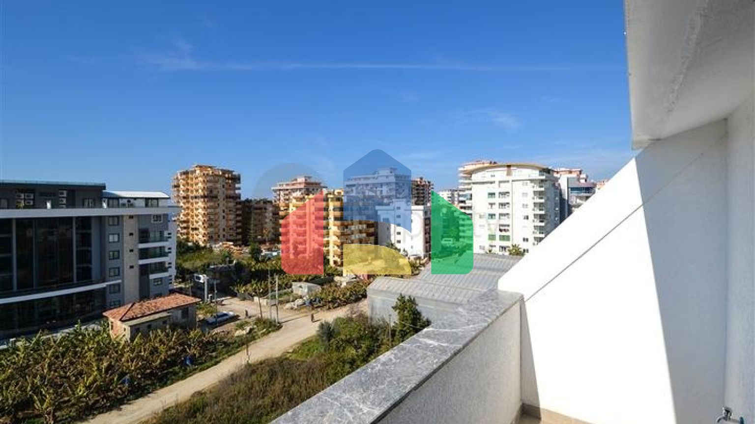 Пентхаус 3+1 в жилом комплексе с инфраструктурой в районе Каргыджак