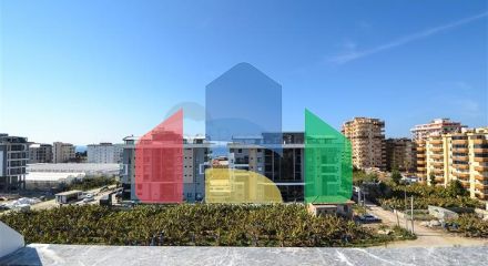 Пентхаус 3+1 в жилом комплексе с инфраструктурой в районе Каргыджак