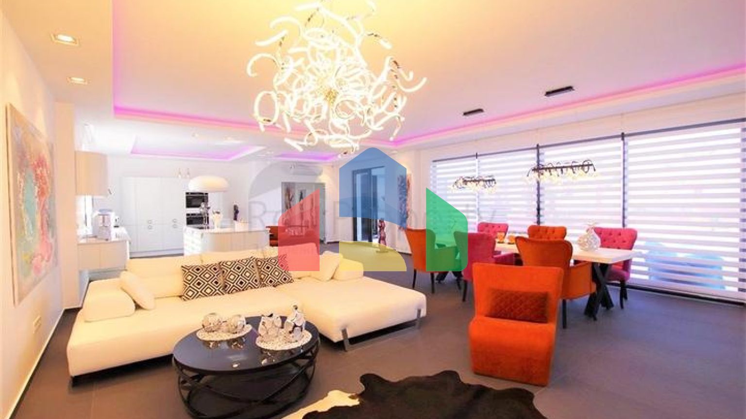 Шикарная вилла планировкой 4+1 с новой мебелью в современном стиле