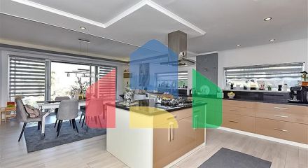 Розкішна вілла в оточенні природи і комфорту