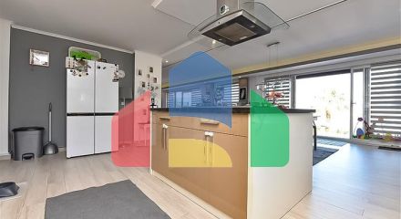 Розкішна вілла в оточенні природи і комфорту