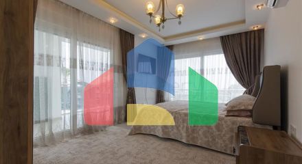 Вілла 8 + 2 в районі Каргиджак