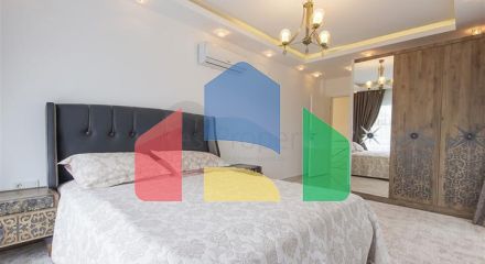 Вілла 8 + 2 в районі Каргиджак