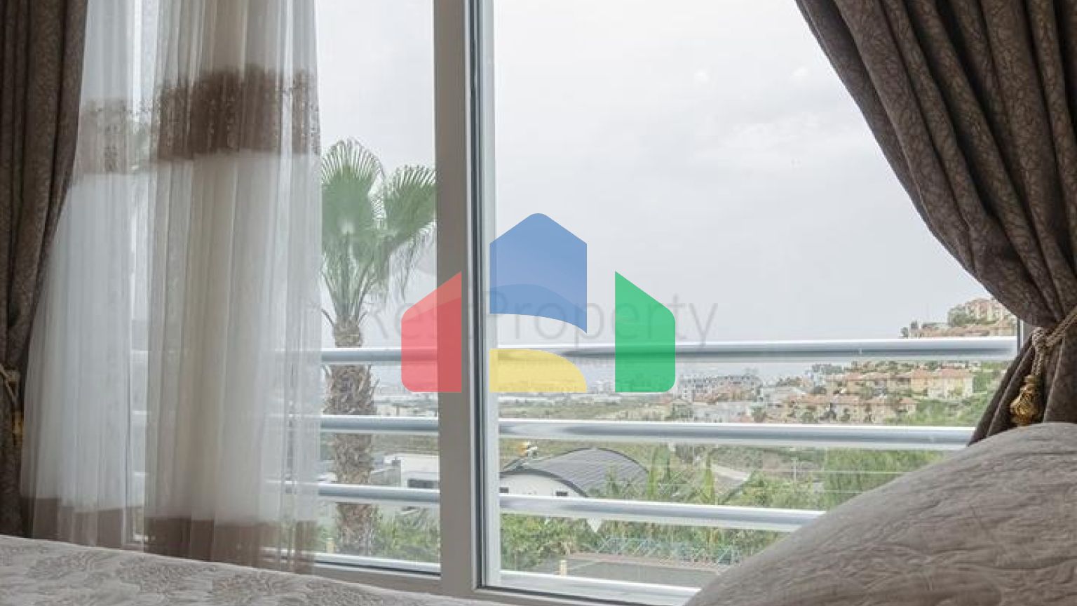 Вілла 8 + 2 в районі Каргиджак