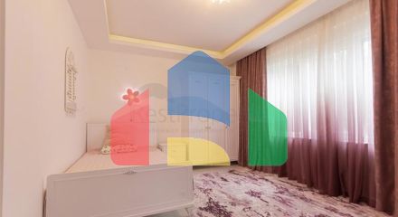 Вілла 8 + 2 в районі Каргиджак