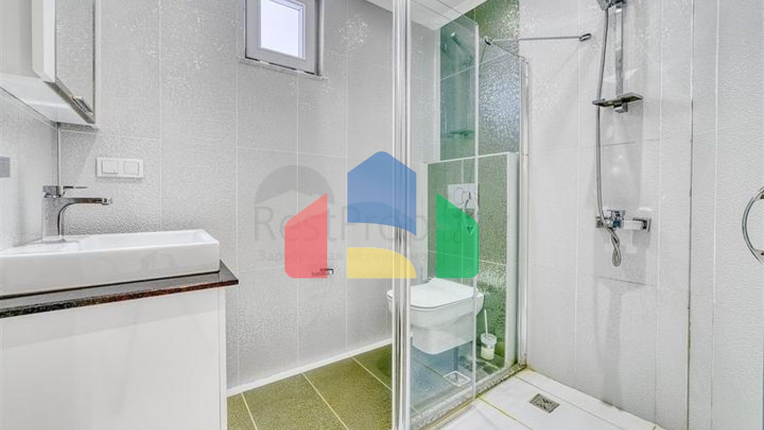 Вілла 8 + 2 в районі Каргиджак