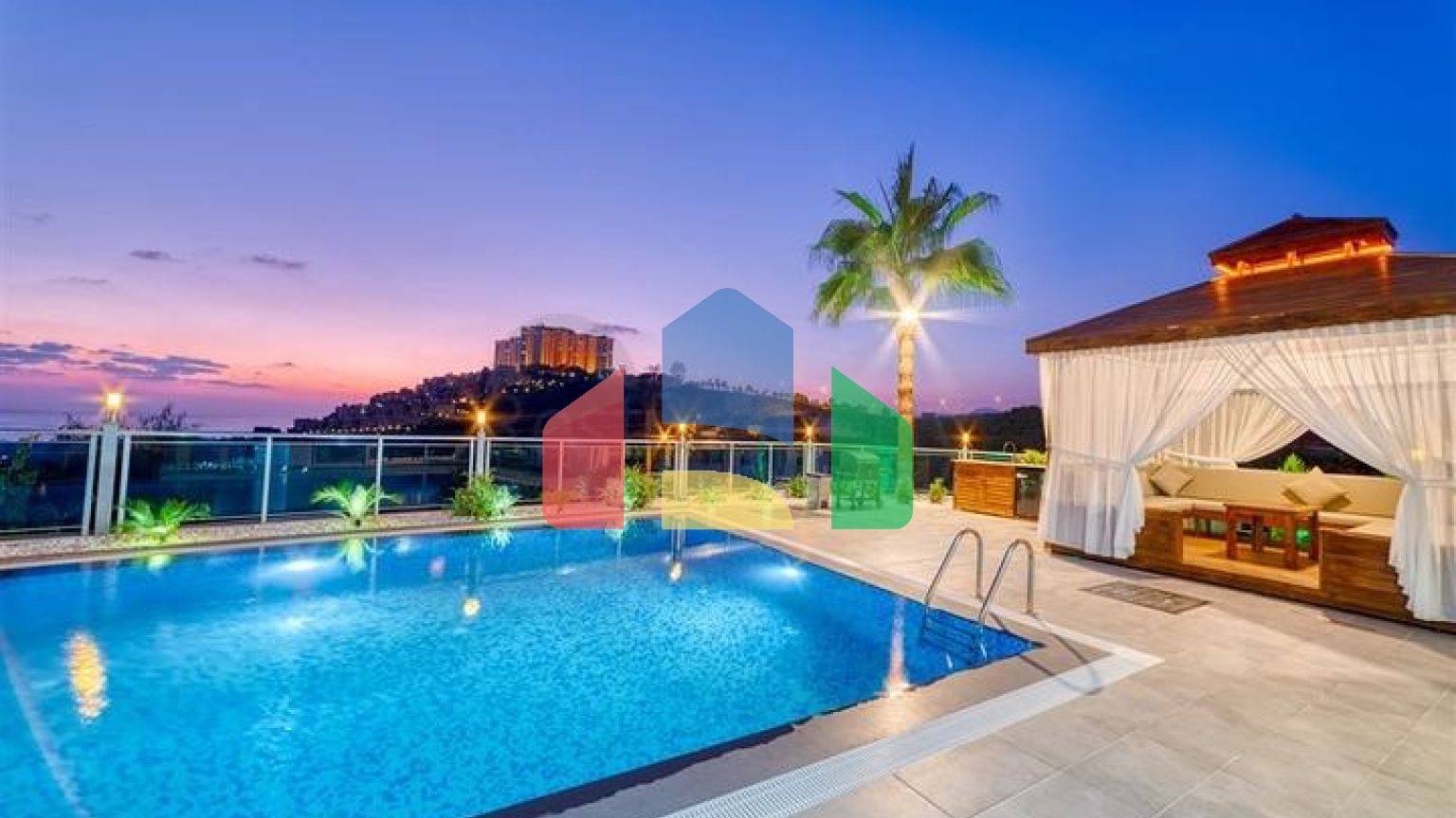 Вілла 8 + 2 в районі Каргиджак