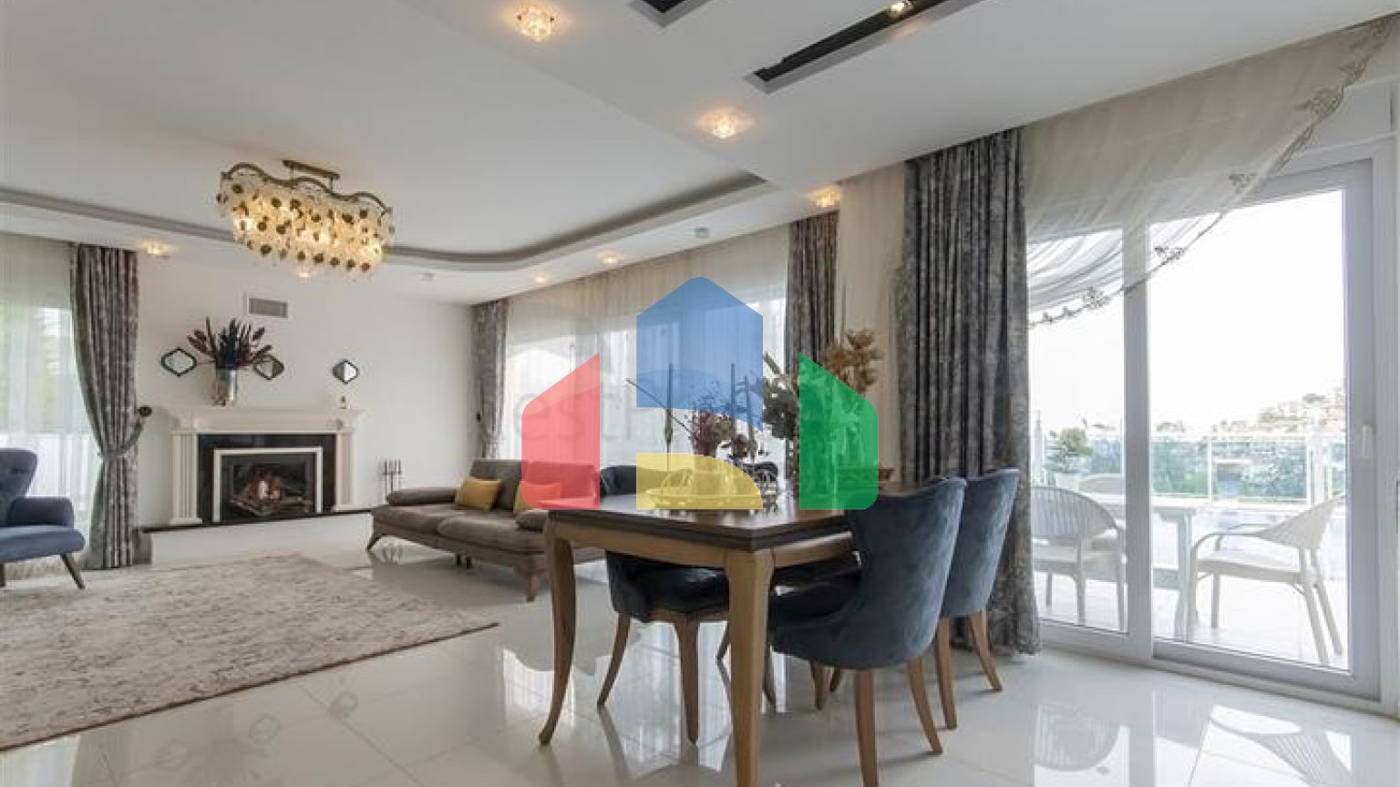 Вілла 8 + 2 в районі Каргиджак