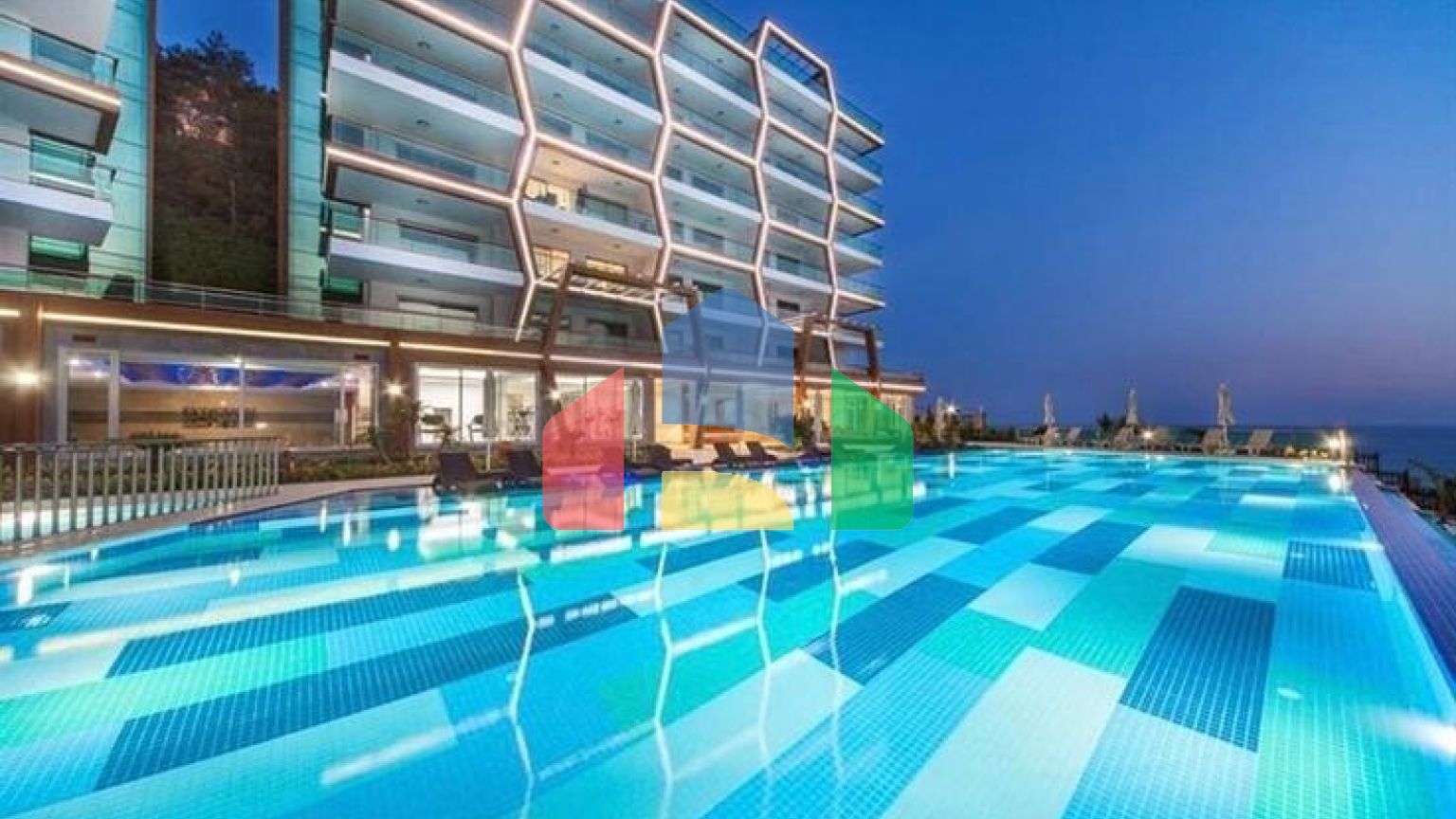 Квартира с видом на море в жилом комплексе с инфраструктурой премиум-класса