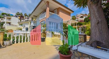 Таунхаус 2+1 в 600 м от моря в районе Каргыджак Таунхаус 2+1 в 600 м от моря в районе Каргыджак