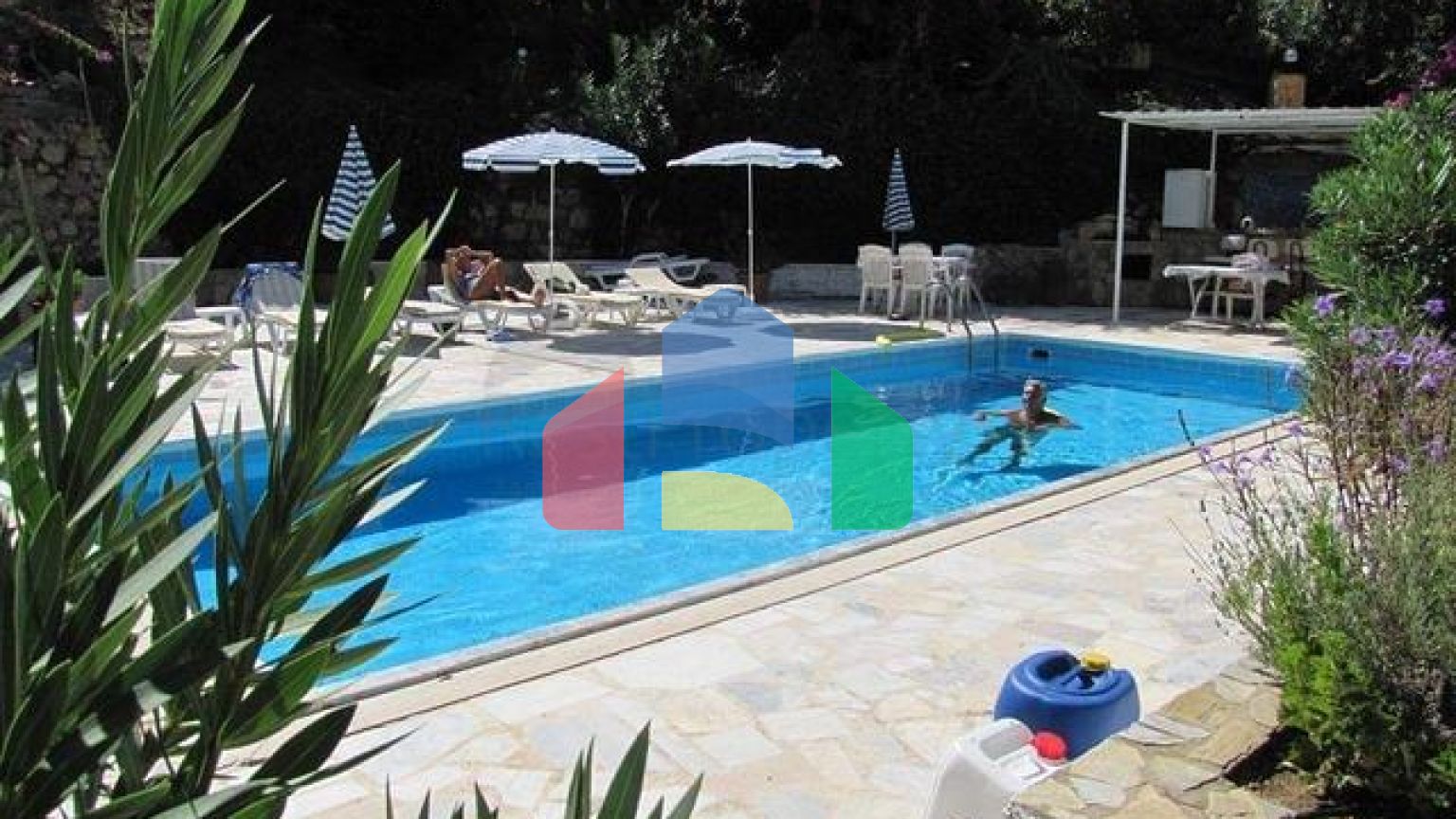 Таунхаус 2+1 в 600 м от моря в районе Каргыджак