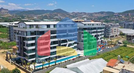 Furnished 1+1 apartment in a new complex in Kargicak district