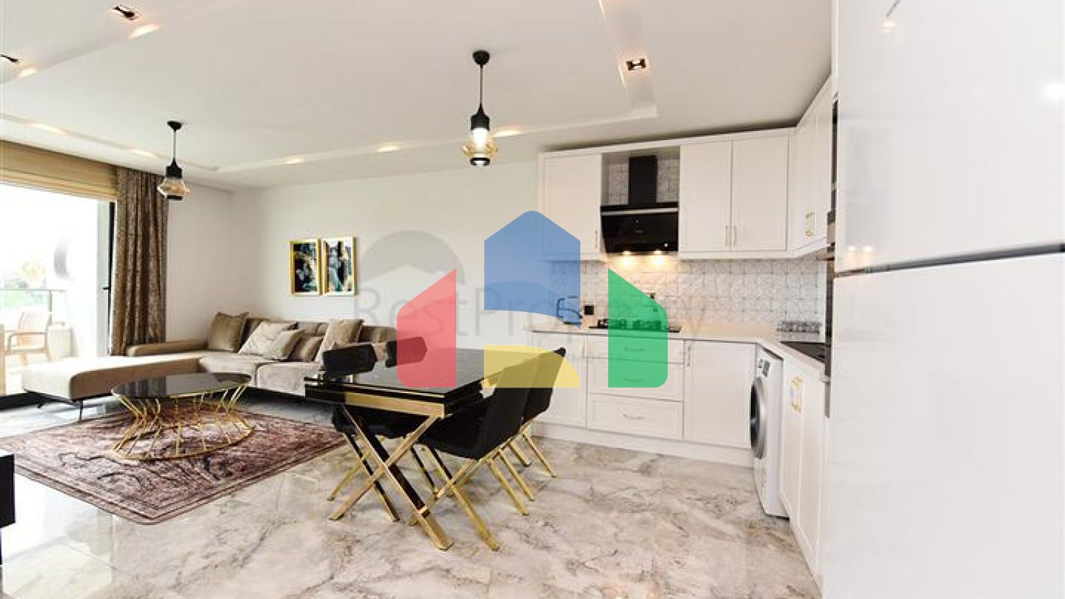 Мебльована квартира 1 + 1 в новому комплексі в районі Каргыджак