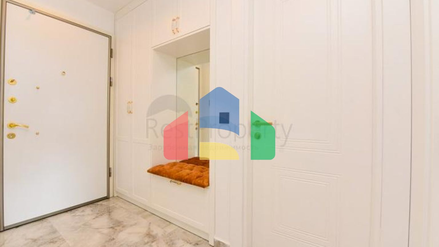 Мебльована квартира 1 + 1 в новому комплексі в районі Каргыджак