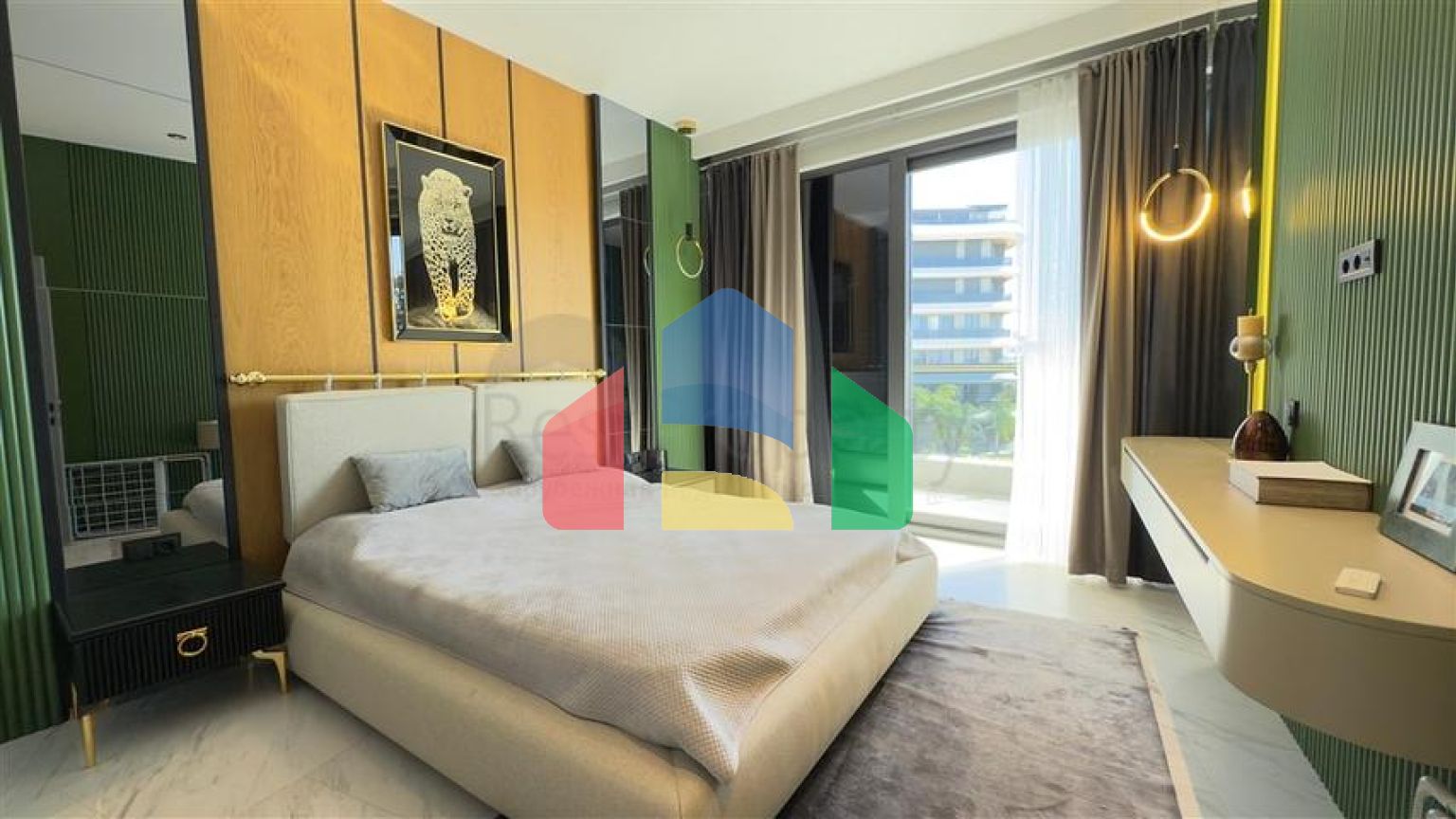 Квартира 2+1 на первой береговой линии в Каргыджаке