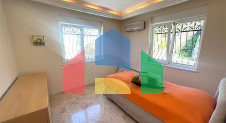 Простора вілла 3 + 2 в районі Каргиджак