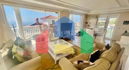 Простора вілла 3 + 2 в районі Каргиджак