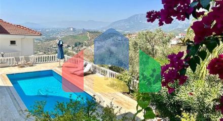 Простора вілла 3 + 2 в районі Каргиджак