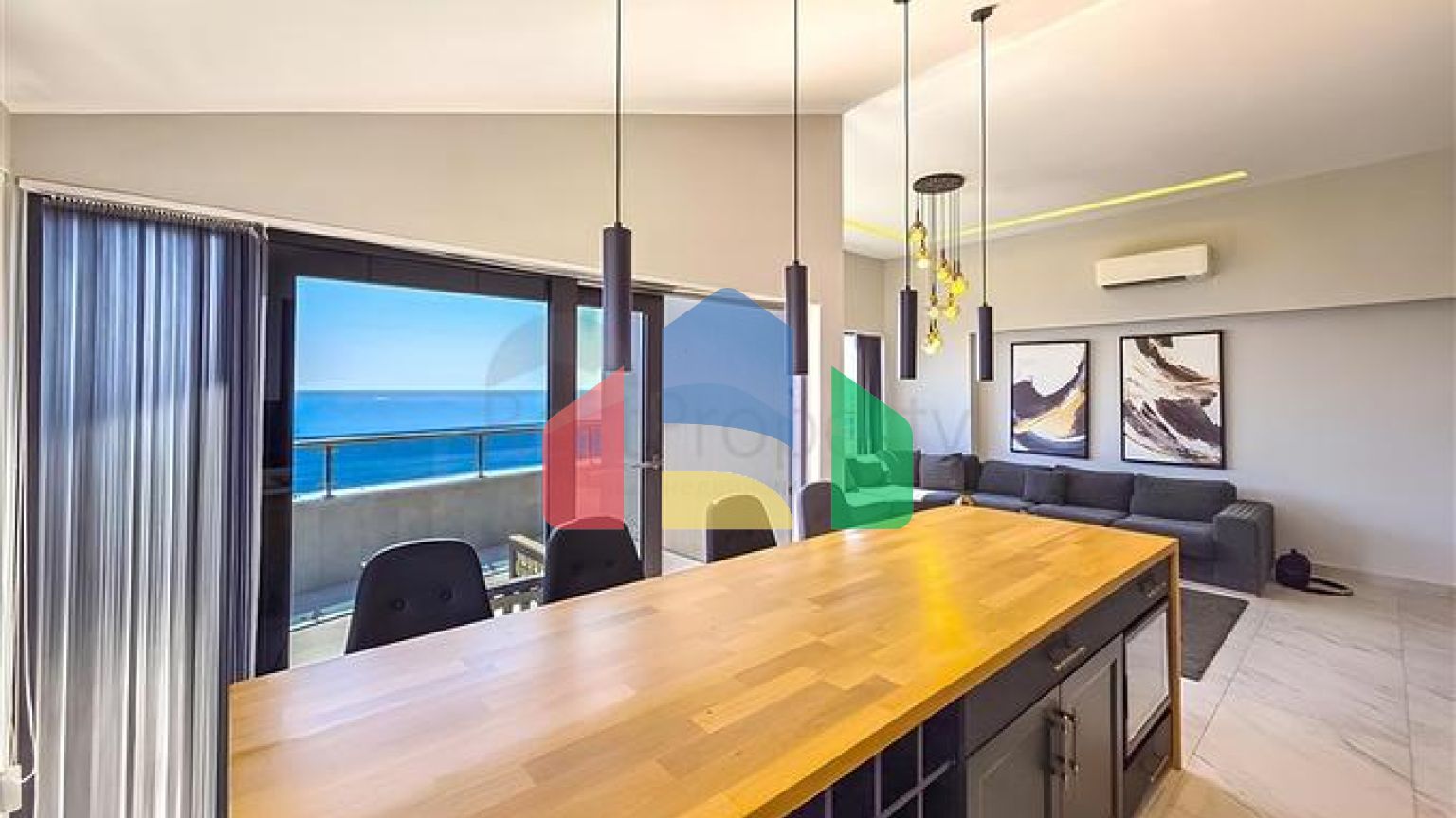 Розкішні апартаменти з видом на море в одному з кращих комплексів Аланії