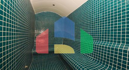 Трикімнатна квартира на березі моря