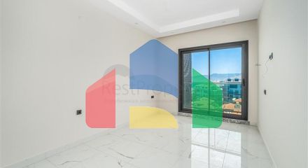 Сучасна квартира 1 + 1 з видом на море всього в 100 метрах від пляжу Сучасна квартира 1 + 1 з видом на море всього в 100 метрах від пляжу