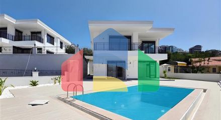 Luxury 4+1 villa with private pool and sea view in Kargicak